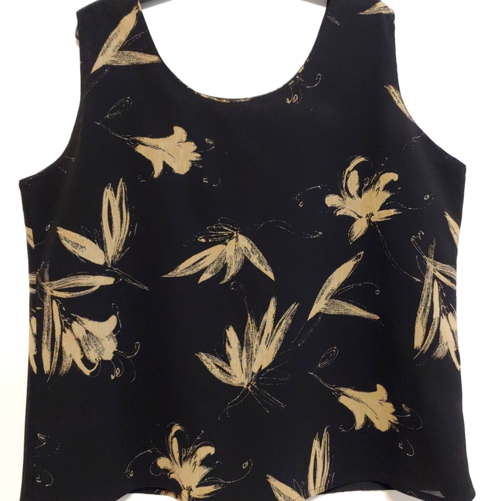 Nygård Collection Petite Women's Black Tan Floral Print Sleeveless Blouse 14